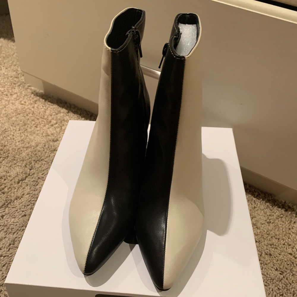 BAMBOO black & white booties, new in box, 8.5